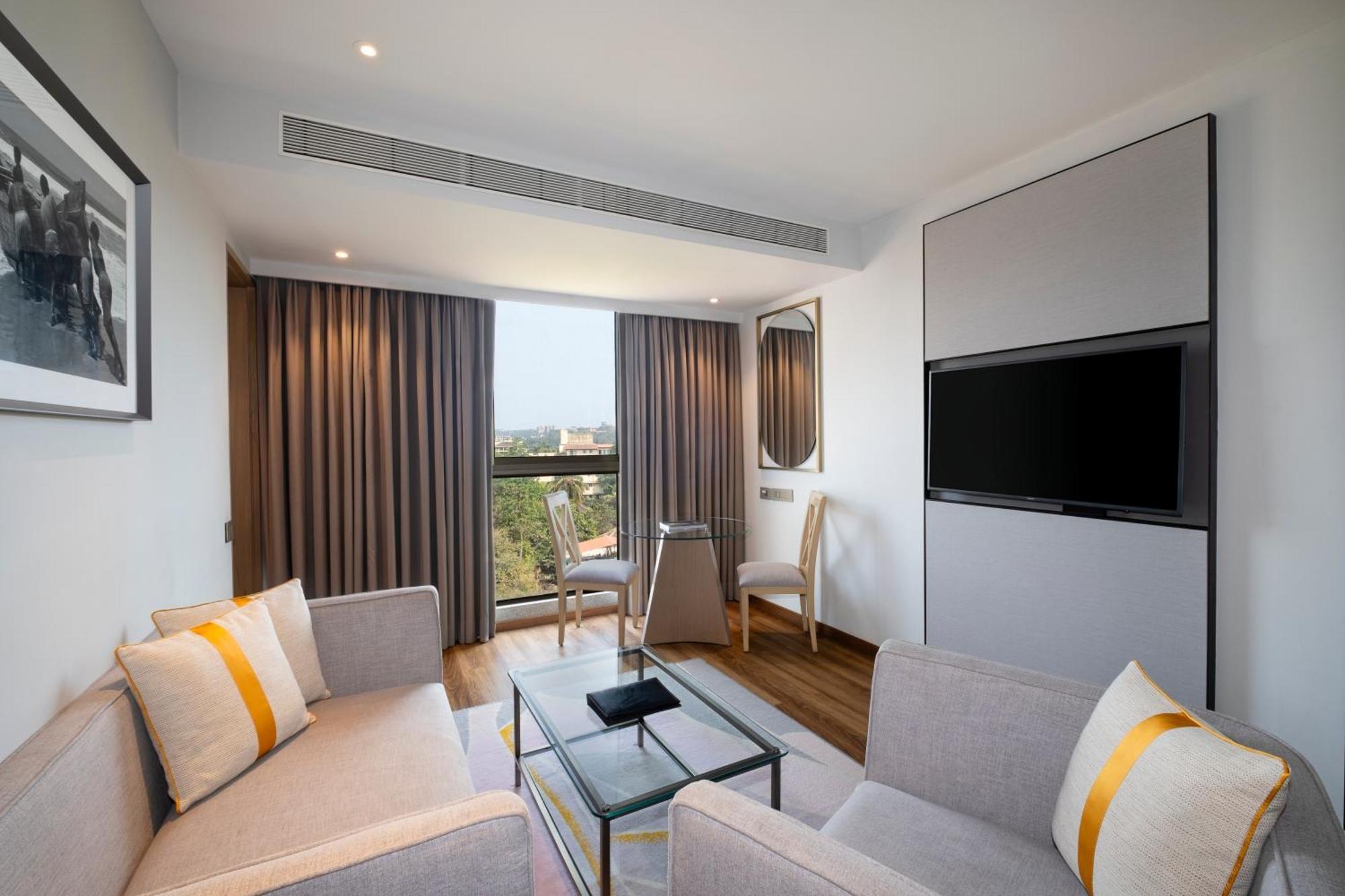 Vivanta Goa, Miramar Panaji Ngoại thất bức ảnh