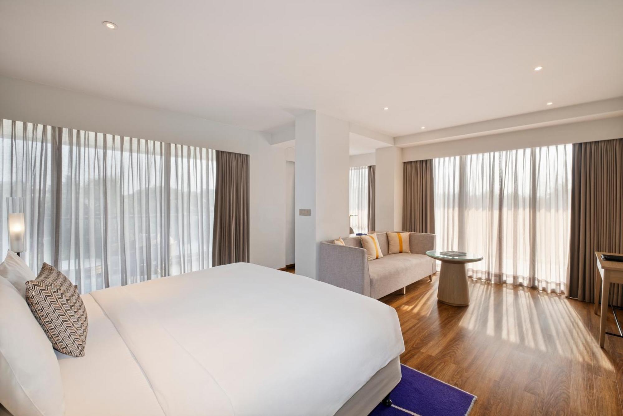 Vivanta Goa, Miramar Panaji Ngoại thất bức ảnh